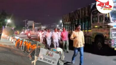 Photo of पहलगाम येथे दहशतवाद्यांच्या भ्याड हल्ल्यात मृत्युमुखी पडलेल्यांना पुसद शहरात कॅण्डल मार्च काढून वाहीली श्रध्दांजली!