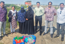 Photo of पुसद शहरातील हिराणी बंधु कापड दुकानातून महागड्या साडया चोरणा-या अनोळखी बुरखाधारी महीलानां नांदेड येथून ताब्यात; स्थानिक गुन्हे शाखा यवतमाळची कारवाई!
