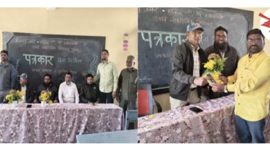 Photo of हजरत उमर फारूक विद्यालयात पत्रकार दिनानिमित्त पत्रकारांचा सत्कार