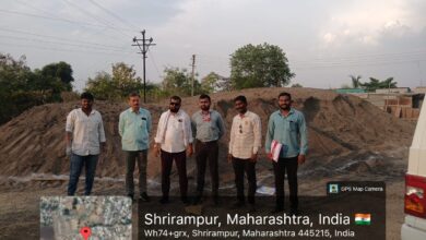 Photo of अवैधरित्या साठवणूक केलेला अंदाजे दीडशे ते दोनशे ब्रास रेती साठा जप्त!महसूल विभागाच्या या तीन दिवसातील दुसऱ्या कारवाईने तस्करांचे धाबे दणाणले!