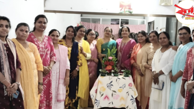 Photo of ब्रेस्ट व सर्वाइकल कॅन्सरबाबत महिलांनी जागरूक राहावे डॉ. मंजुषा तगडपलेवार : महिला दिनानिमित्त मार्गदर्शन शिबिर!