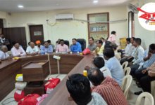 Photo of विदर्भातील शेतकऱ्यांनी हळदीसह मसाले पीक घेतले तर शेतकऱ्यांचे अर्थकारण बदलण्याची क्षमता!-तुषार वरणगावकर : हळद उत्पादक शेतकऱ्यांशी मुक्त संवाद!