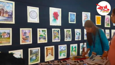 Photo of पुसद शहरात आरती ग्यांनचंदानी यांनी रेखाटलेल्या चित्रांचे आकर्षक प्रदर्शन; या भव्य चित्रकला प्रदर्शनातील रंगीबेरंगी चित्रांनी कलाप्रेमींना केले मंत्रमुग्ध!